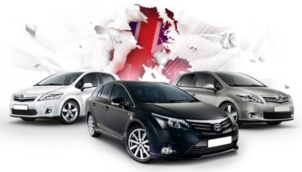 Авто Тойота реклама в векторе