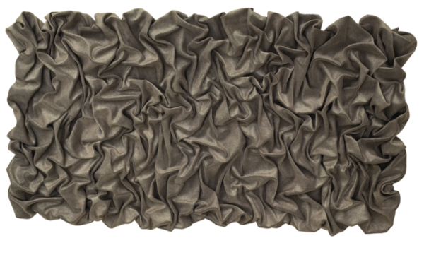 Драпировка ткани рваной