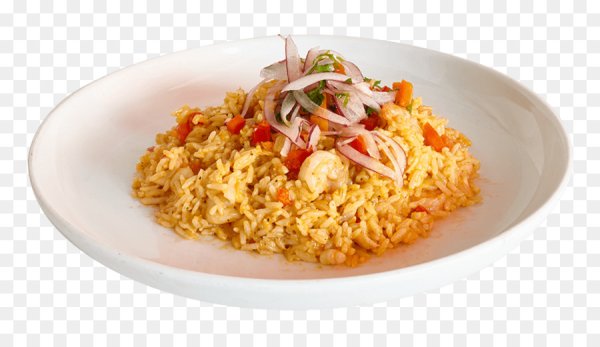 Плов на белом фоне