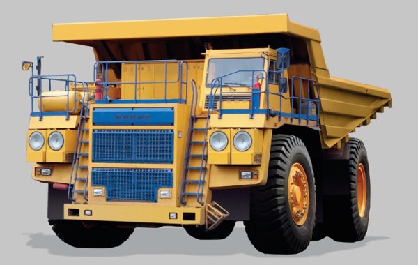 БЕЛАЗ 7513 кабина