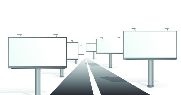 Билборд вдоль дороги