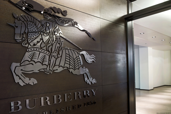 Burberry Group PLC Dante