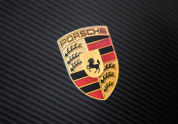 Porsche logo