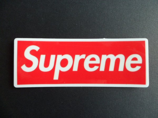 Supreme логотип