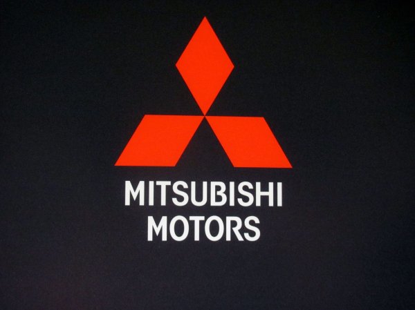 Значок Митсубиси Моторс