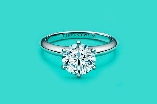Кольцо Тиффани с бриллиантом 5 карат