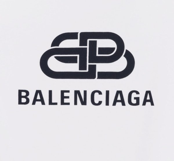 Balenciaga значок