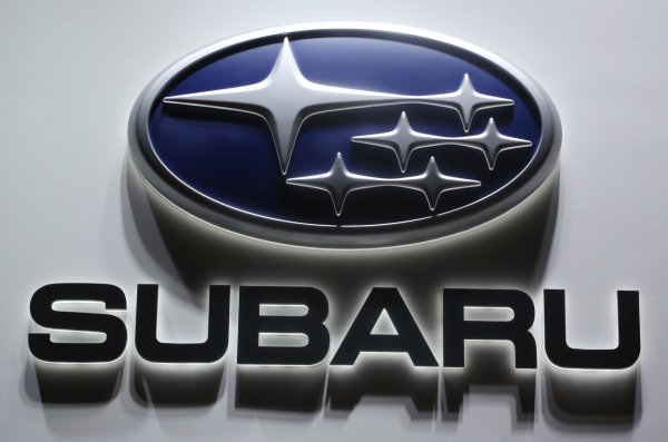 Subaru значок
