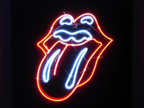 Rolling Stones logo неон
