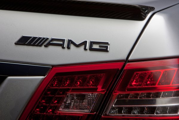 Значок Мерседес АМГ 63