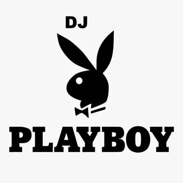 Наклейка плейбой на авто