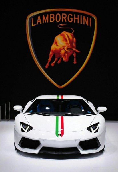 Новый мерч а4 с Ламборджини