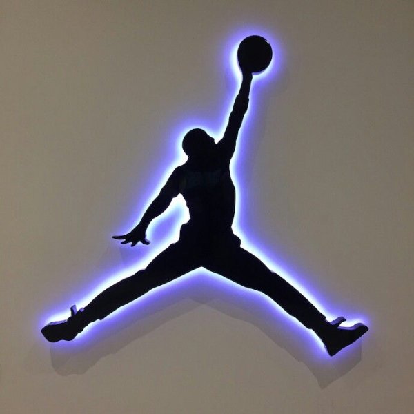 Майкл Джордан фирма