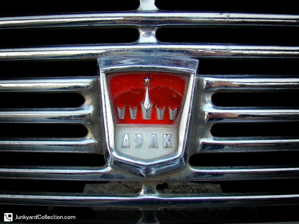 Значок москвича 412