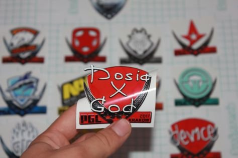 Наклейки из КС го нави