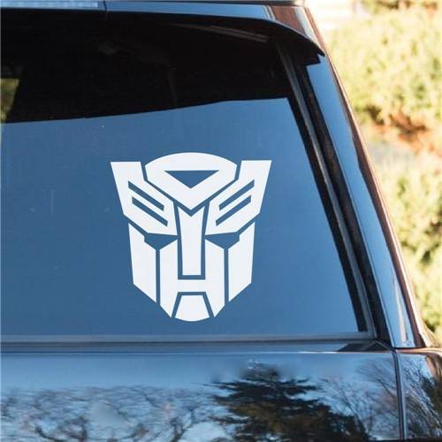 Значок трансформеров на машину