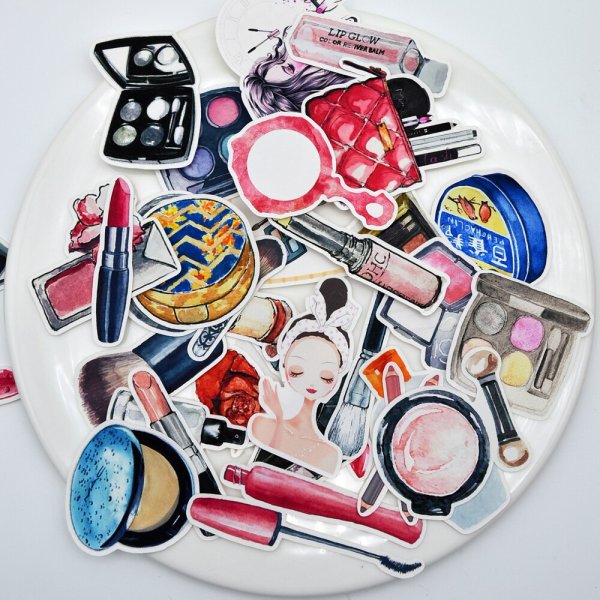 Наклейки помада