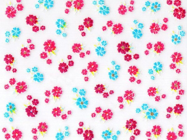 Рисовать косметику