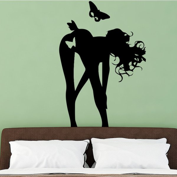 Векторные изображения девушек