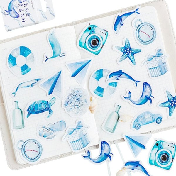 Наклейки голубого цвета