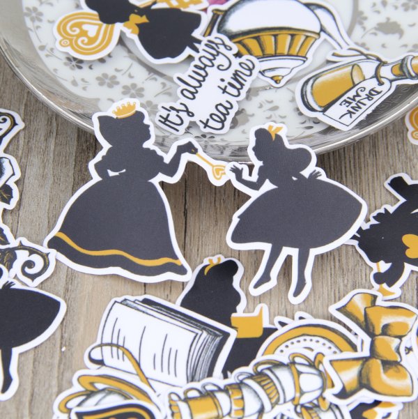 Наклейка Алиса