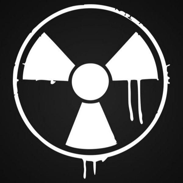 Знак радиационной опасности сталкер