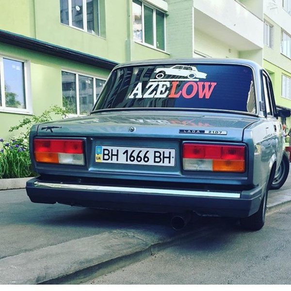 AZELOW логотип