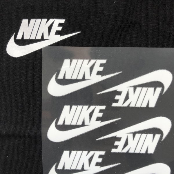 Термонаклейка на одежду найк