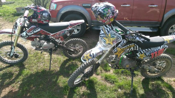 Наклейки на Ирбис ТТР 125