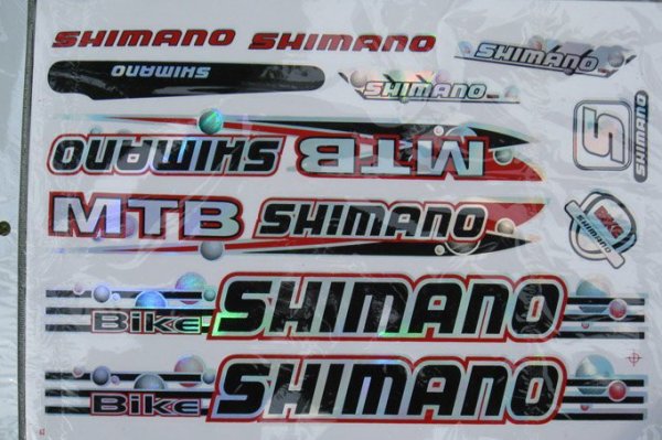 Спортивные надписи на авто