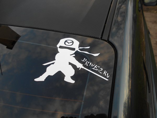 Mazda 3 наклейка