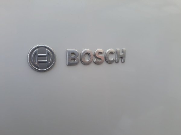 Bosch бренд логотип