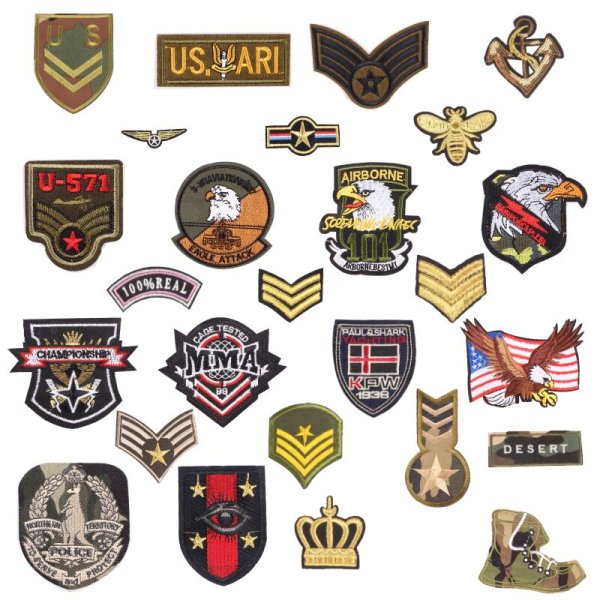 Наклейки в армейском стиле