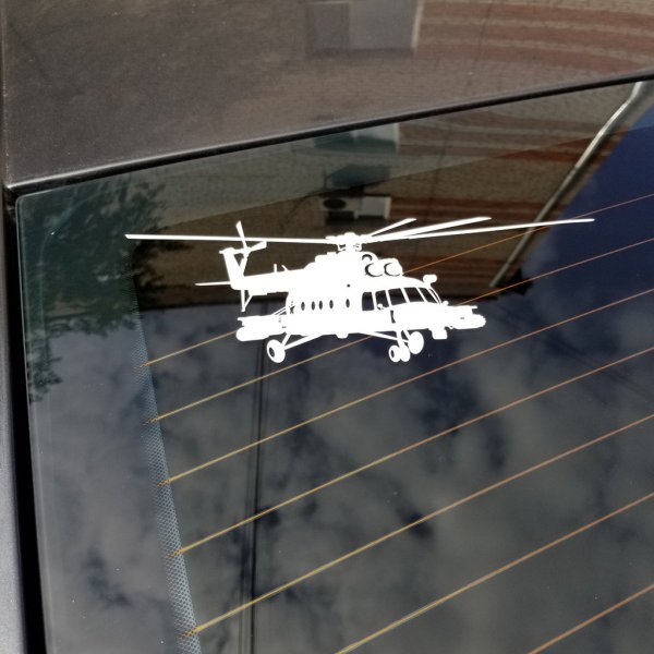 Наклейка черная акула 35х50