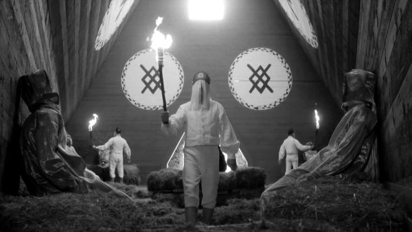 Солнцестояние фильм жертвоприношение