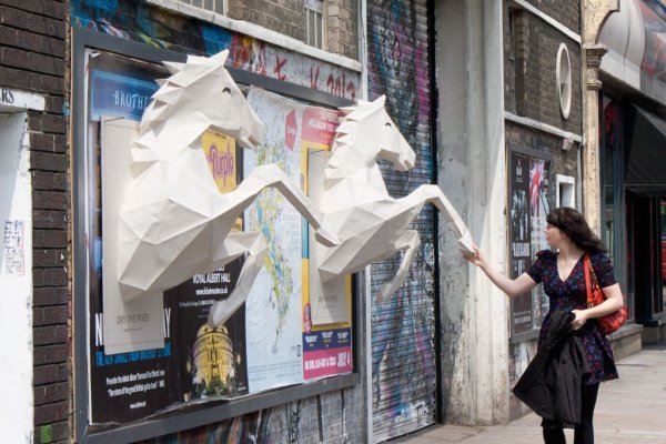 Креативные рекламные инсталляции