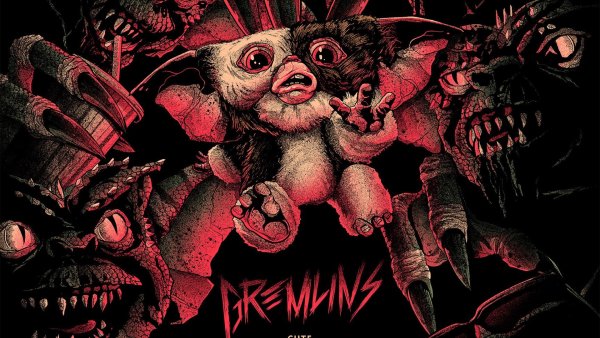 Gremlins Christmas poster