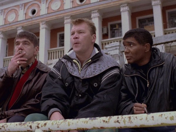 Жмурки 2005 Постер