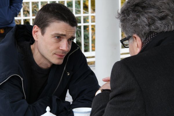 Триггер сериал Постер