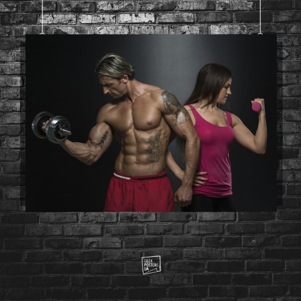 Девушка в спортзале