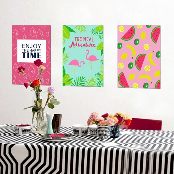 Летние плакаты и постеры.