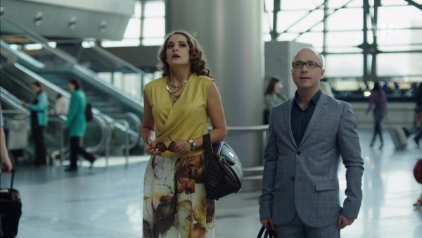 Измены сериал Постер