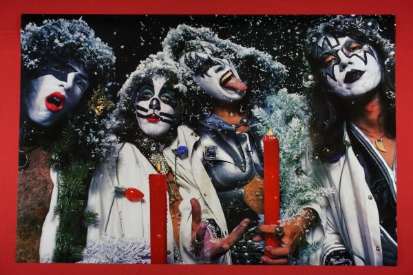 Группа Kiss год