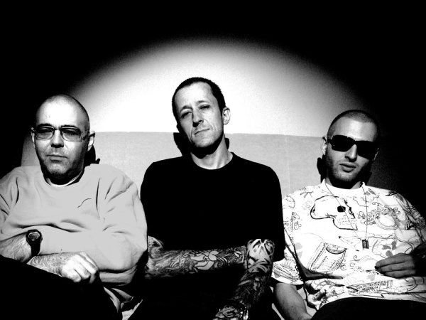 Кровосток обложка