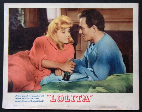 Фрэнк Ланджелла в халате Лолита