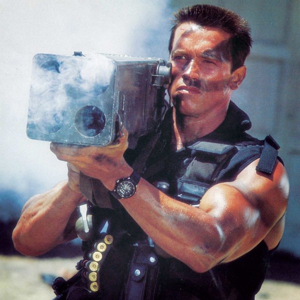 Арнольд Шварценеггер Commando