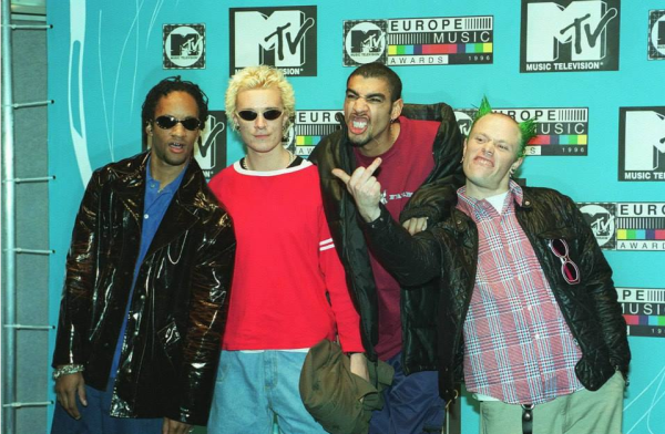 Группа the Prodigy 1990