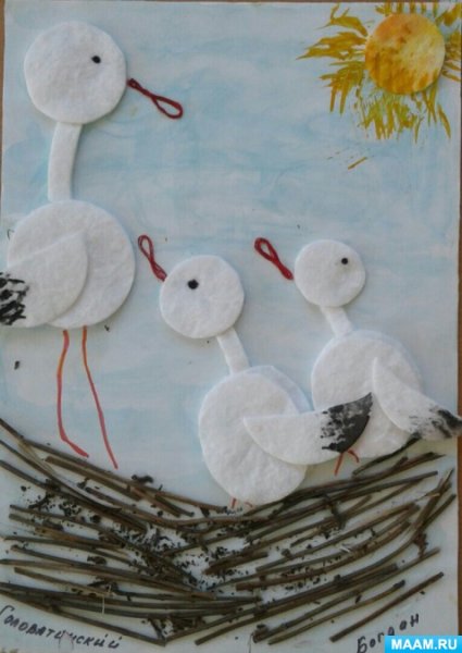 Аист из ватных дисков поделка для детей