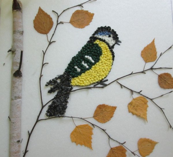 Птица из крупы