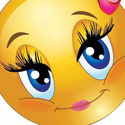 Смайлик с ресничками красивые